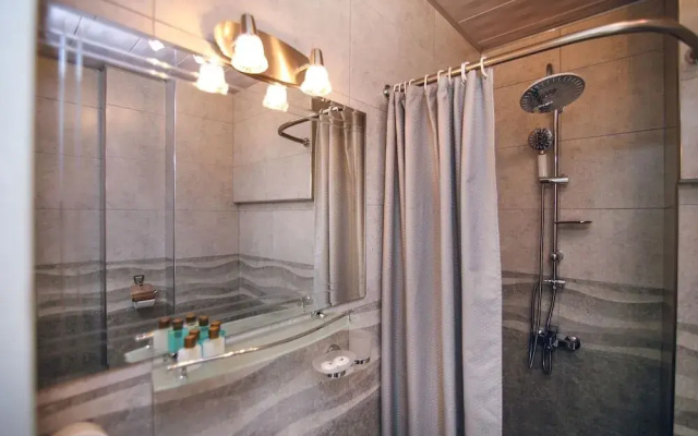Отель Kenari