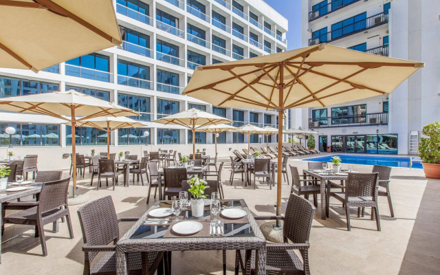 Golden Sands Hotel Apartments