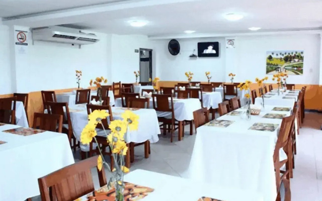 Hotel Absolar