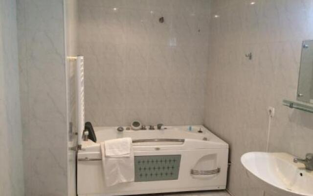 Muza Hotel