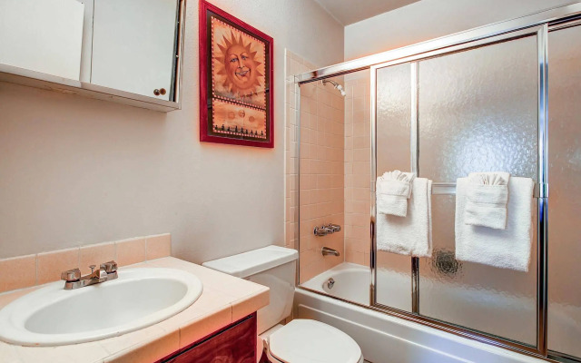 Tannenbaum Condominiums by Ski Country Resorts