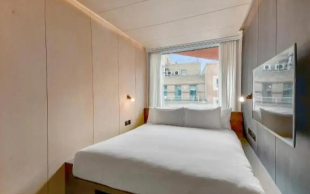 Stow-Away: South Bank