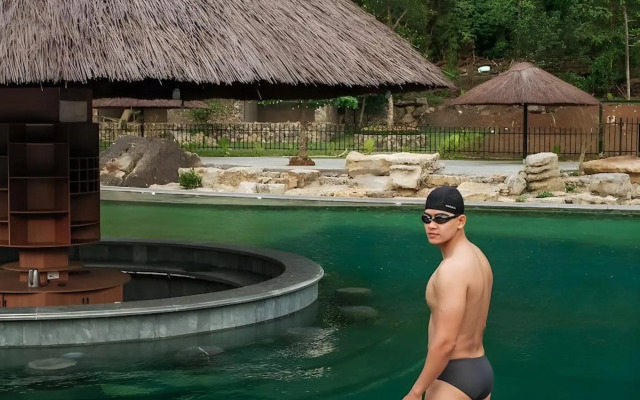 Thung Nham Hotel & Resort