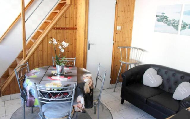 Maison de 2 chambres avec wifi a Pontorson