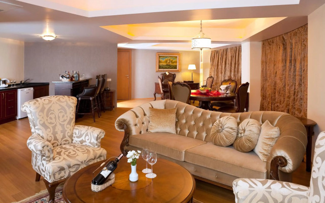 Venosa Beach Resort & Spa