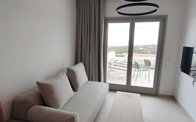 Evira Suites