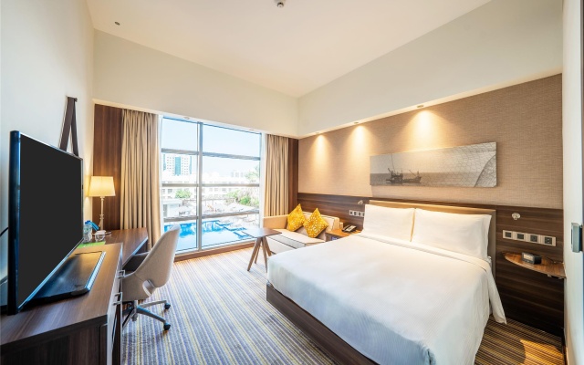 Hampton by Hilton Dubai Airport - Image 5