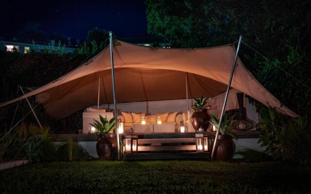 Cambalala Guest House
