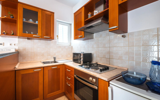 Francesca Guesthouse