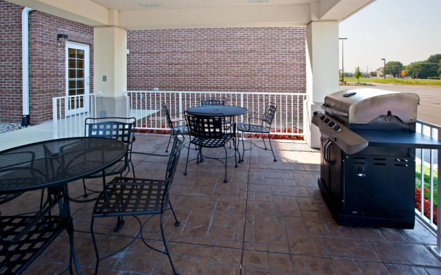 Candlewood Suites Louisville North by IHG