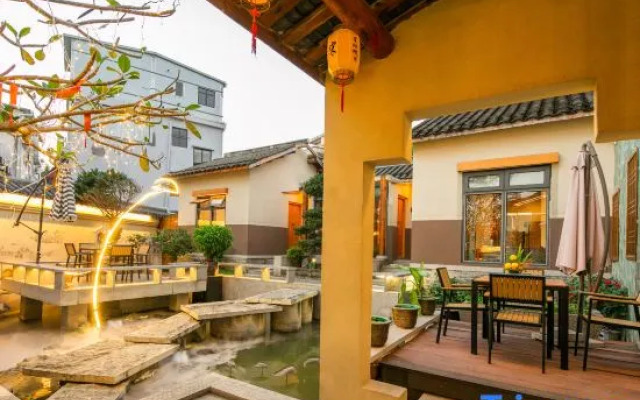 Star Lake Lanyue Song Culture Guesthouse (Zhaoqing Qixingyan Scenic Area)