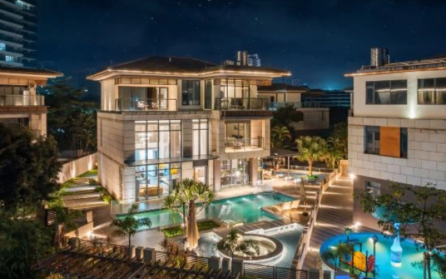 Q Jia · Pinyi Villa (Yangjiang Hailing Island Shili Yintan Store) – Outside – Yangjiang
