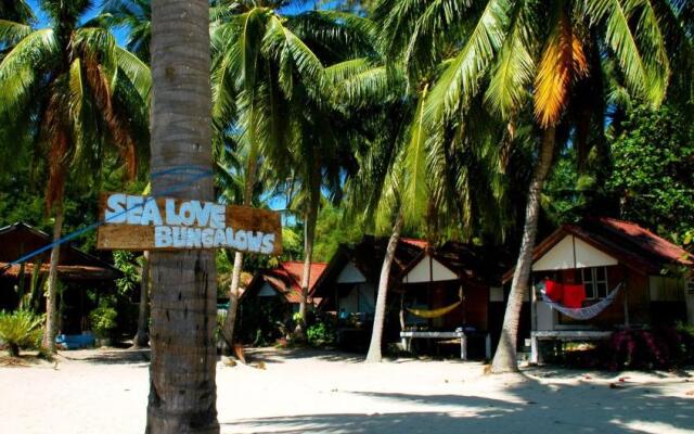 Sea Love Beach Bar und Bungalows