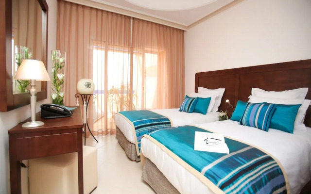 Aparthotel By Paradis Plage