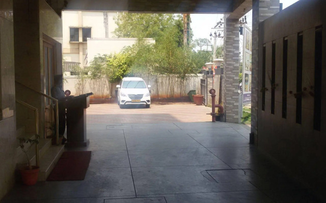 The Spk Hotel