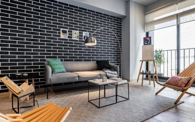 Casai Discover La Roma From a Contemporary Gem