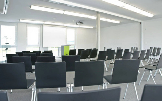 Q.C.M. Campus