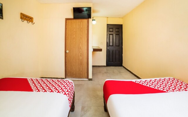 OYO Hotel Bugambilia, San Luis Potosí