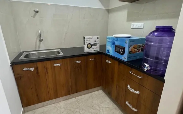 White Stone Apartments