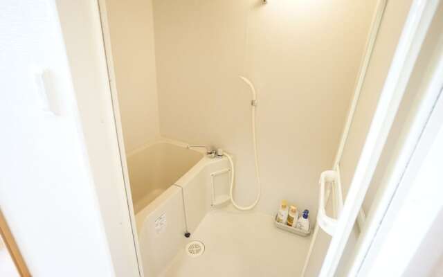 Terry's Apartment Namba South III H09A