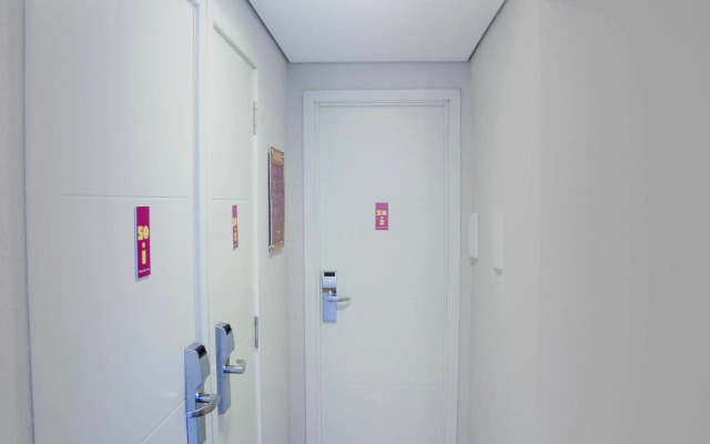 Work Hotel