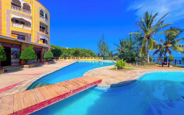 Sea Breeze Beachfront Apartments