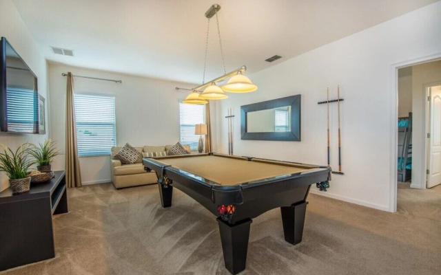 6-Bedroom Villa in Davenport 4164OD