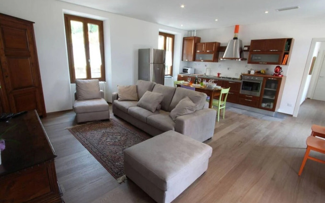 Pitel House Luxury Apartment in Bellagio Center