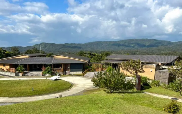 Yambaru Manabi No Mori Shukuhakuto — 2-star hotel in Kunigami