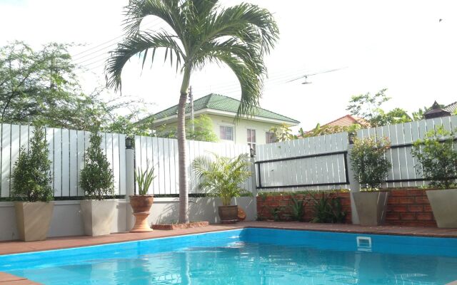 Baan Par Pern Hadchaosamran