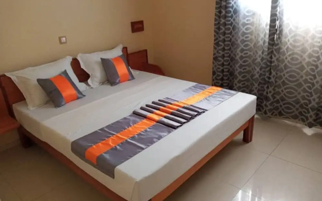 Premium Hotel