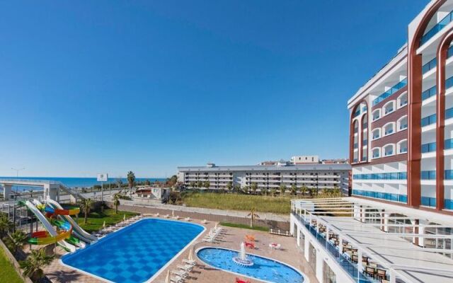 Simurg Halal Luxury Hotel