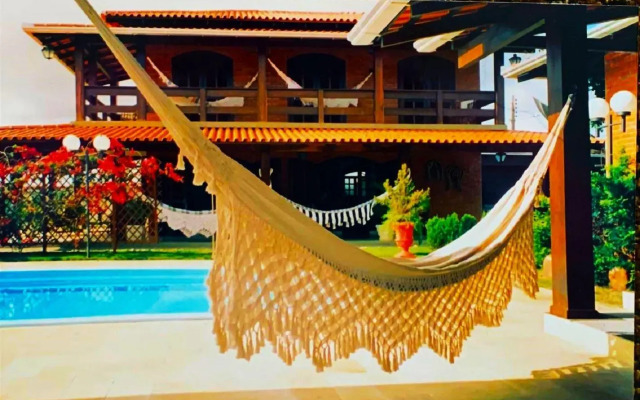 Casa com Piscina em Penha - Beto Carrero