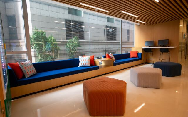 Holiday Inn Express Causeway Bay Hong Kong by IHG