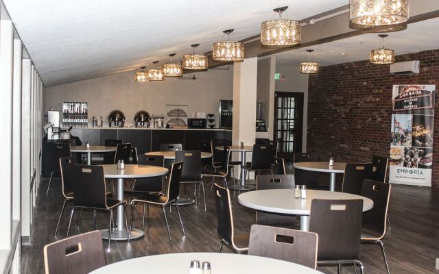 Clarion Inn & Conference Center