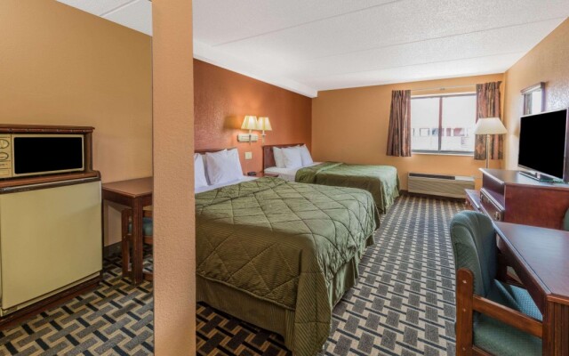 Econo Lodge Louisville East