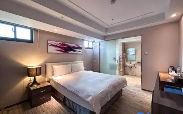 Royal Fine Hotel