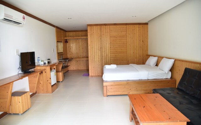 Z-Touch Lipe Island Resort