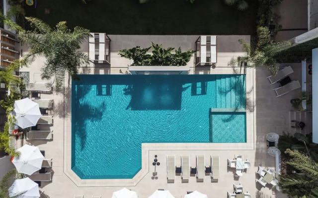 Sapphire Horizon Suites