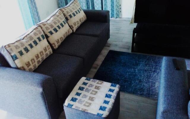 Oceans Breeze - Unit 2 Second floor