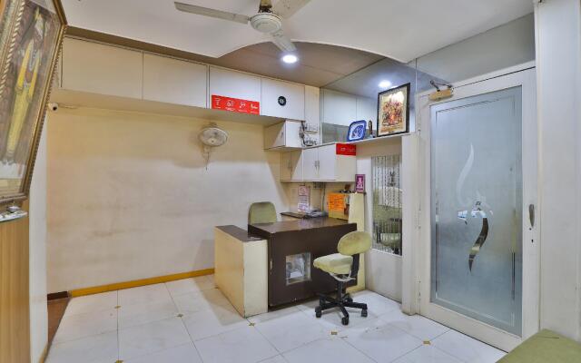 OYO Townhouse 540 Riddhi Siddhi