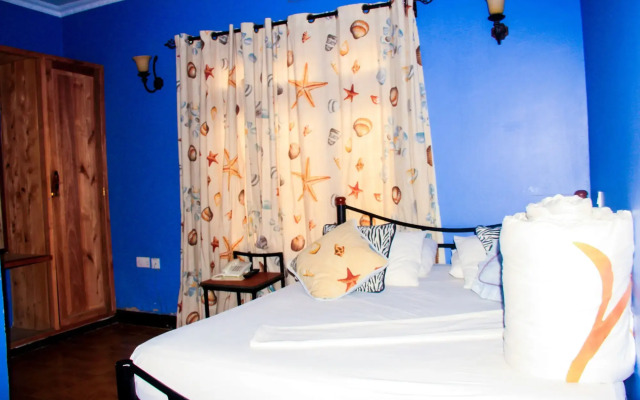 Saruni River Lodge