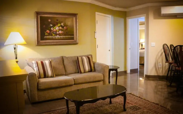 Grass Valley Courtyard Suites