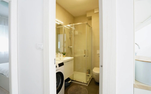 Perla - Modern and Cozy - A1