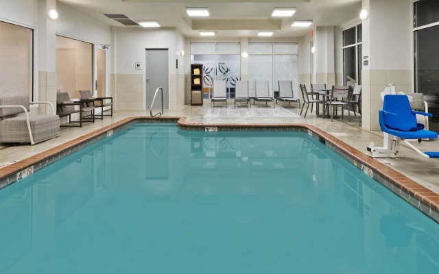 Hilton Garden Inn Birmingham/Lakeshore Drive