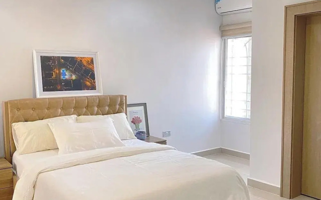 Keton Apartment