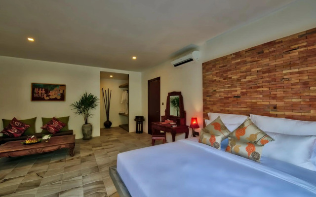 Mane Village Suites