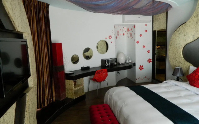 The Domed Title B&B