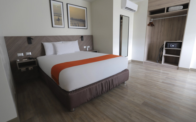 Casa Andina Standard Trujillo Plaza