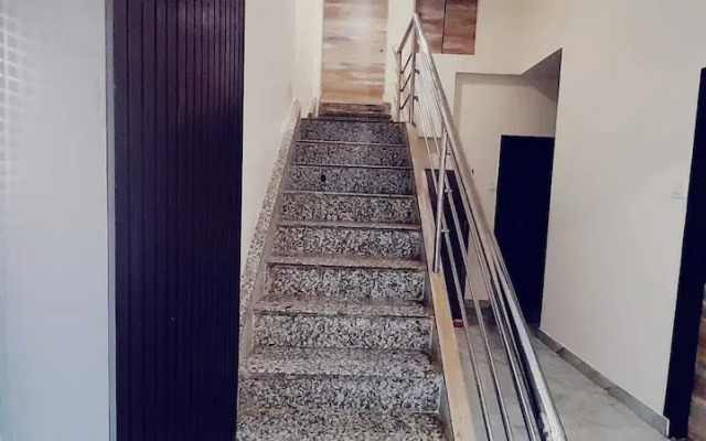 GL Residency By Glitz Hotels
